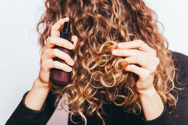 Which shampoo and conditioner are best for dry, curly hair in Cape Town's weather? 2 1391820178 612x612 1